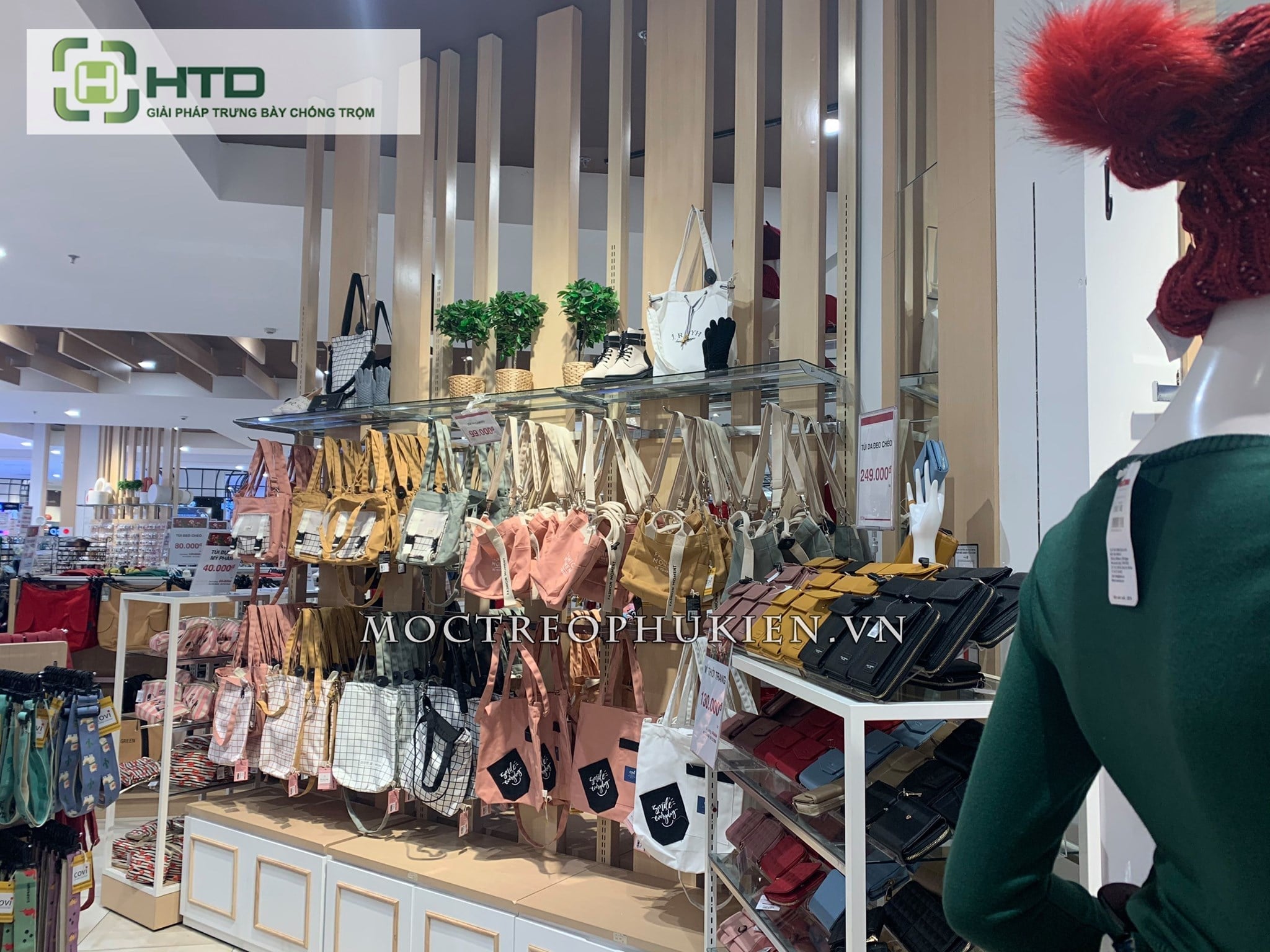 THANH RAY GẮN TƯỜNG