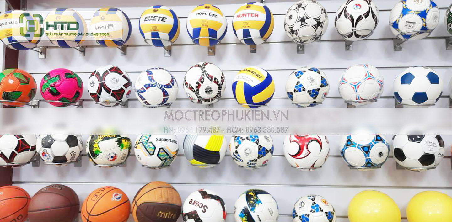 móc treo bóng đá