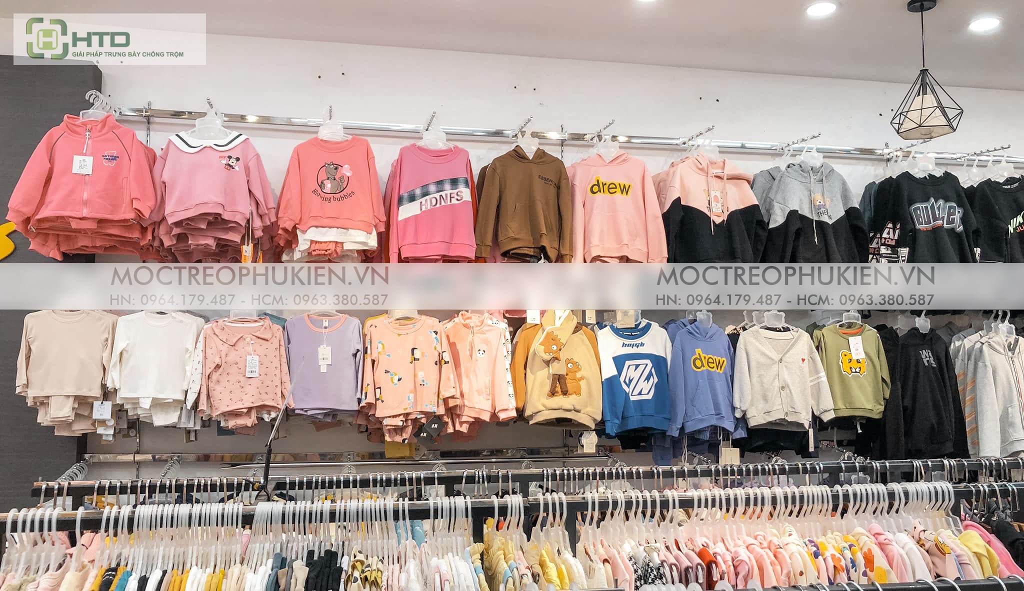 kệ treo quần áo