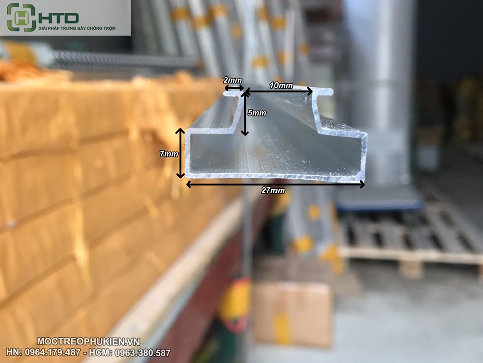 rãnh nhôm cài tấm gỗ