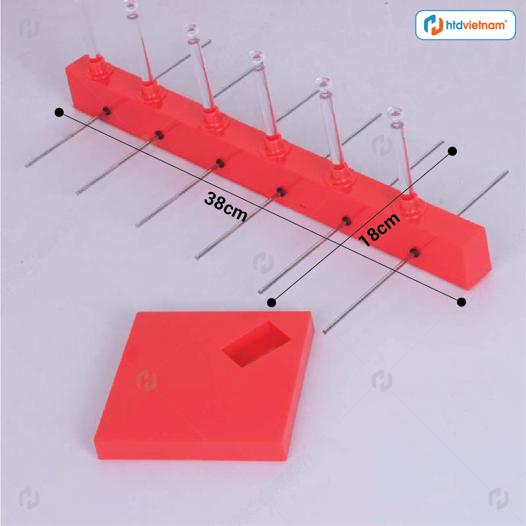 kệ trưng bày kính