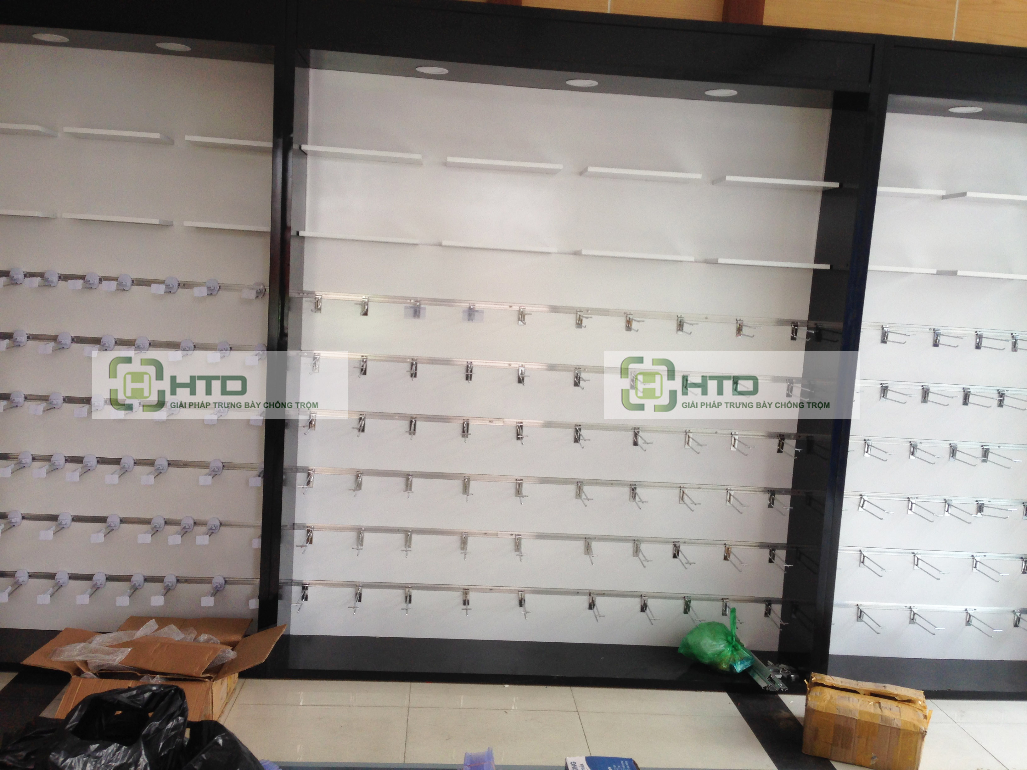 kệ treo gắn tường