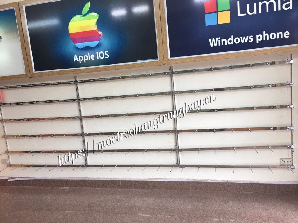 kệ treo phụ kiện điện thoại