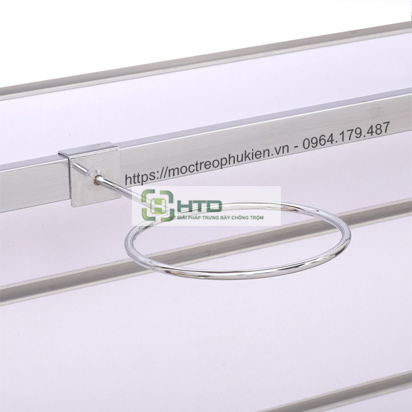 móc treo bóng đá