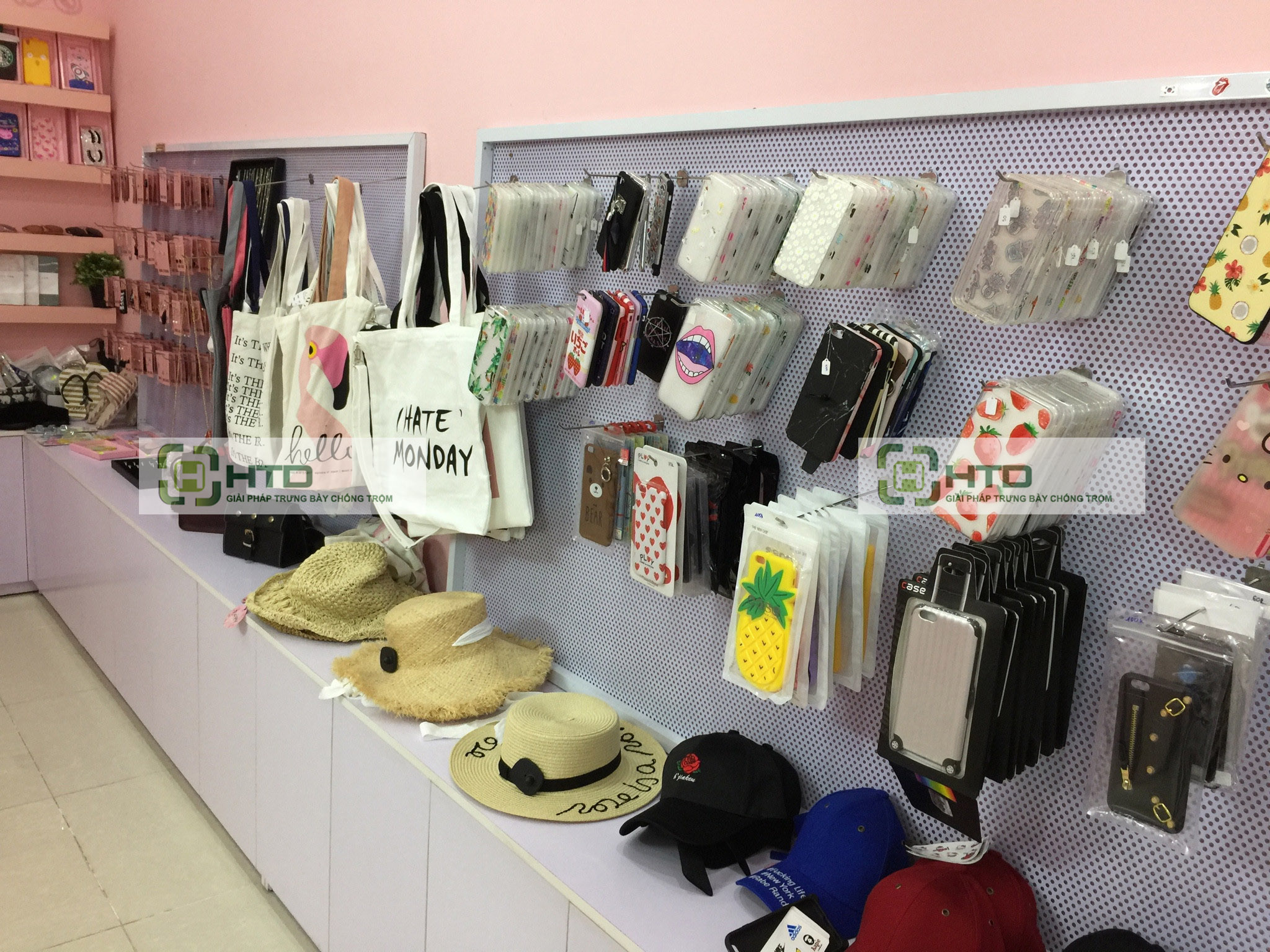 móc treo hàng hóa