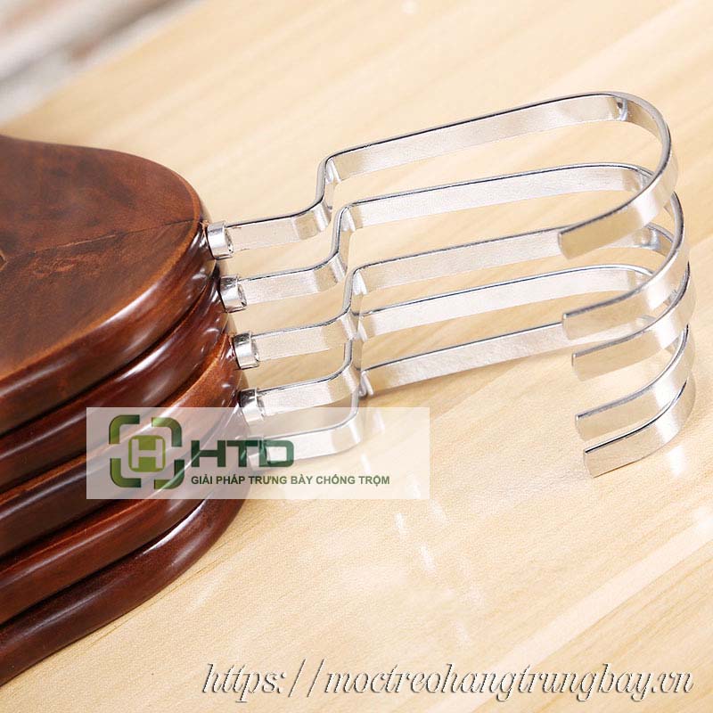 móc gỗ treo quần áo