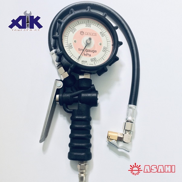 Đồng hồ bơm lốp Nhật, AG.8006-5, dải đo 30-600kPa, đầu bơm lốp dạng kẹp, C-A27