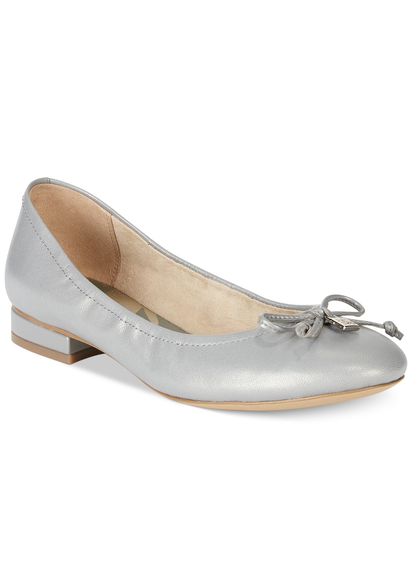 Giày gót thấp Anne Klein