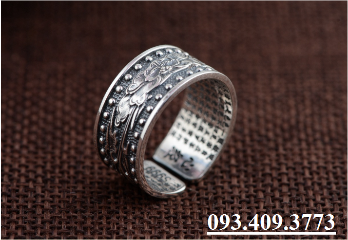 Nhẫn Khắc Bát Nhã Tâm Kinh - Hoa Sen Cát Tường - NH147
