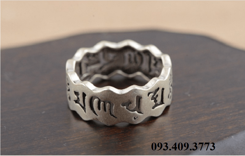 NHẪN KHẮC OM MANI PADME HUM TÂY TẠNG - NH165