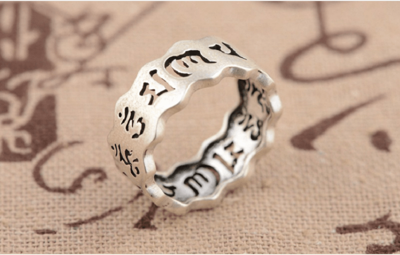 NHẪN KHẮC OM MANI PADME HUM TÂY TẠNG - NH165