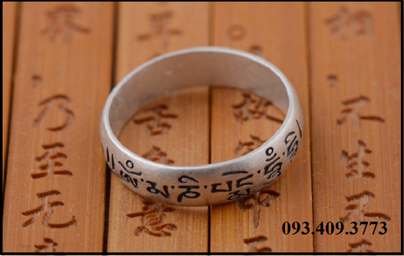 Nhẫn Khắc Om Mani Padme Hum Tây Tạng -NH166