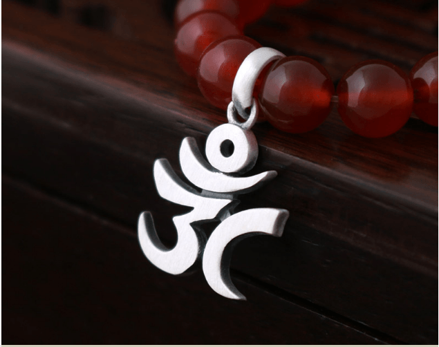 PHỤ KIỆN CHARM CHỮ OM PHẬT GIÁO - PKB14