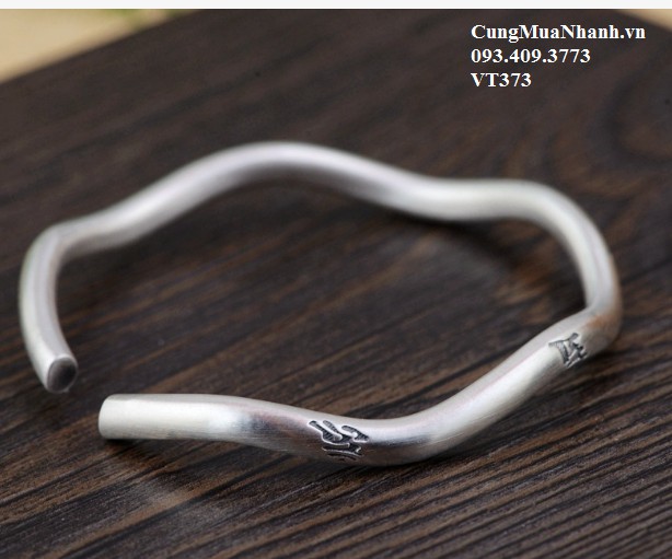 Vòng Tay Khắc Om Mani Padme Hum ( Lượn Sóng ) - VT373