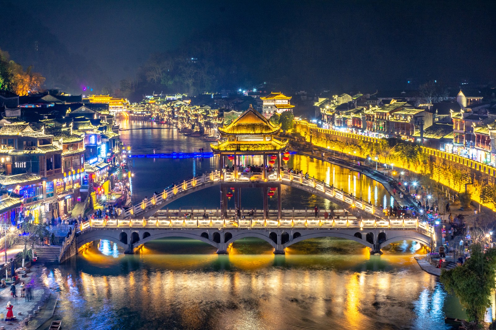 Tour Phượng Hoàng Cổ Trấn - Trương Gia Giới 6N5Đ- Ô tô suốt tuyến 2