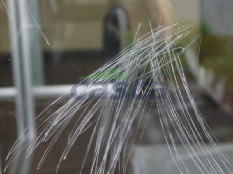 Bị va đập với những vật cứng