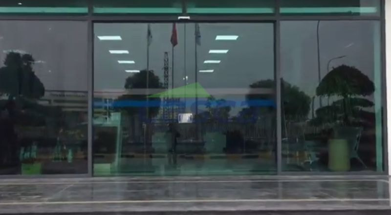 Cửa tự động CTY TNHH SX & TM ĐÔNG THÀNH HƯNG YÊN