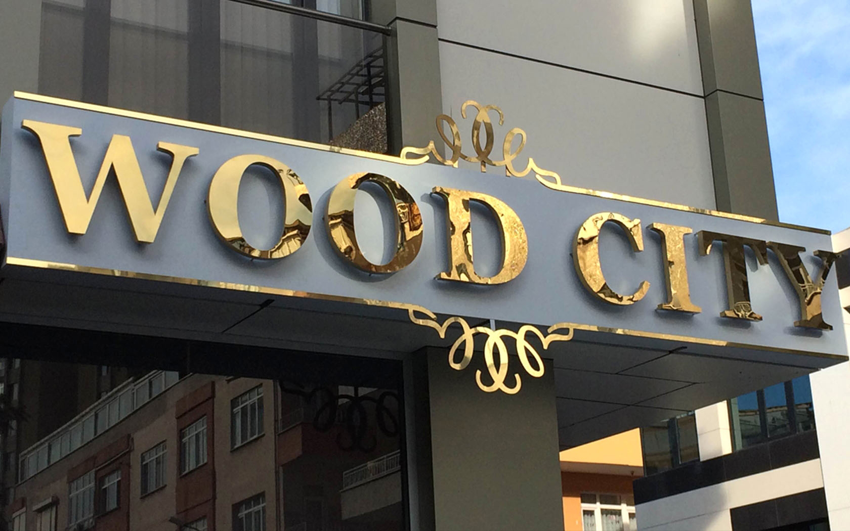 lam-bien-quang-cao-chu-noi-inox-lao-cai