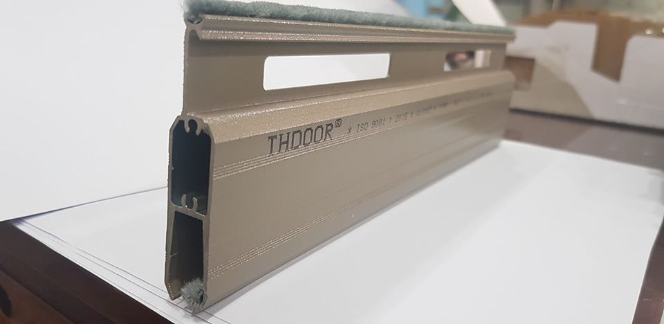 Cửa cuốn Thdoor lào cai msp THDOOR- T517