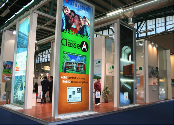 lam-bien-quang-cao-hop-den-lao-cai