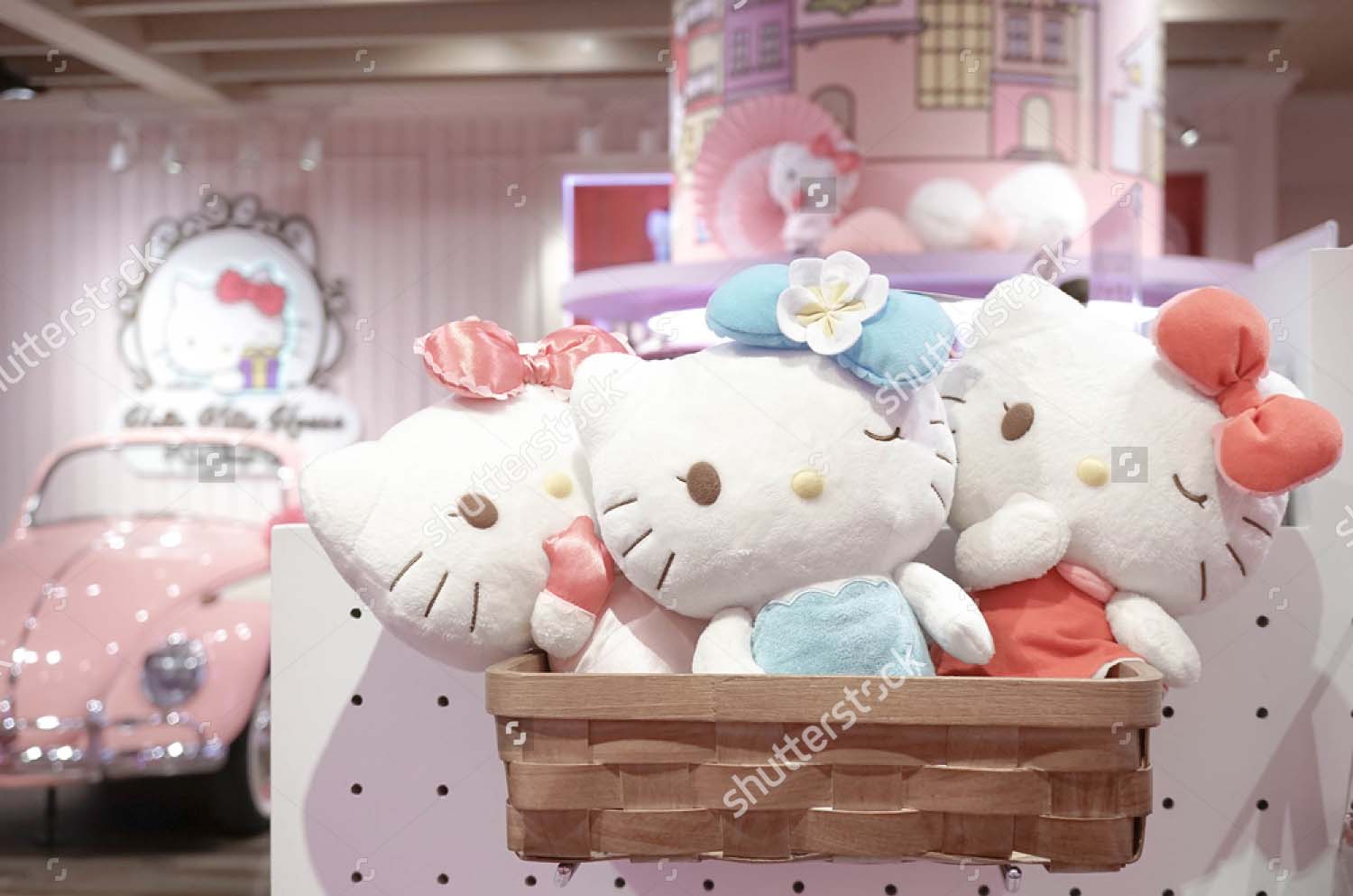 tranh dán tường phòng ngủ bé gái lào cai sapa