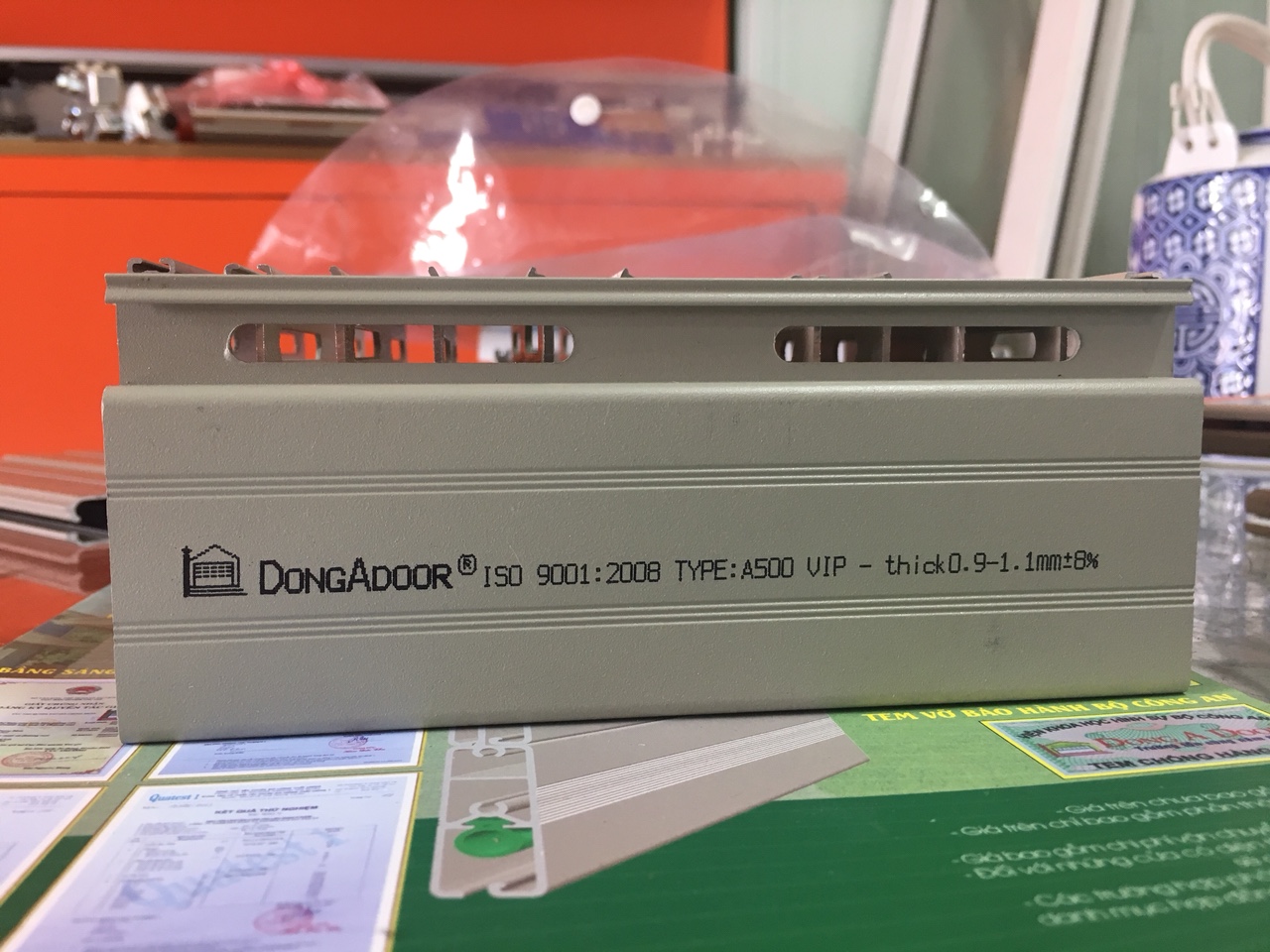 cua-cuon-sieu-em-a500