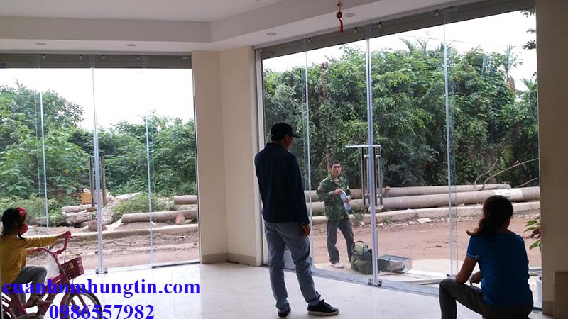 cửa kính trượt treo ray liền vách hà nội