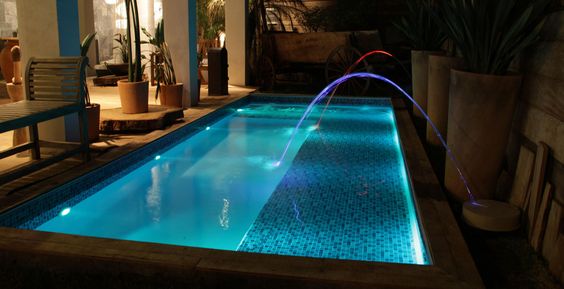 đèn led âm nước - dưới nước hưng tín bể bơi