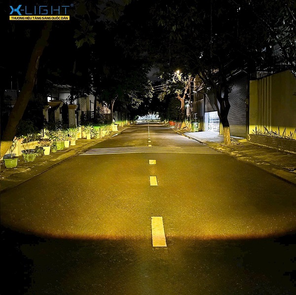 Bi gầm LED X - Light F10 Pro 3 màu