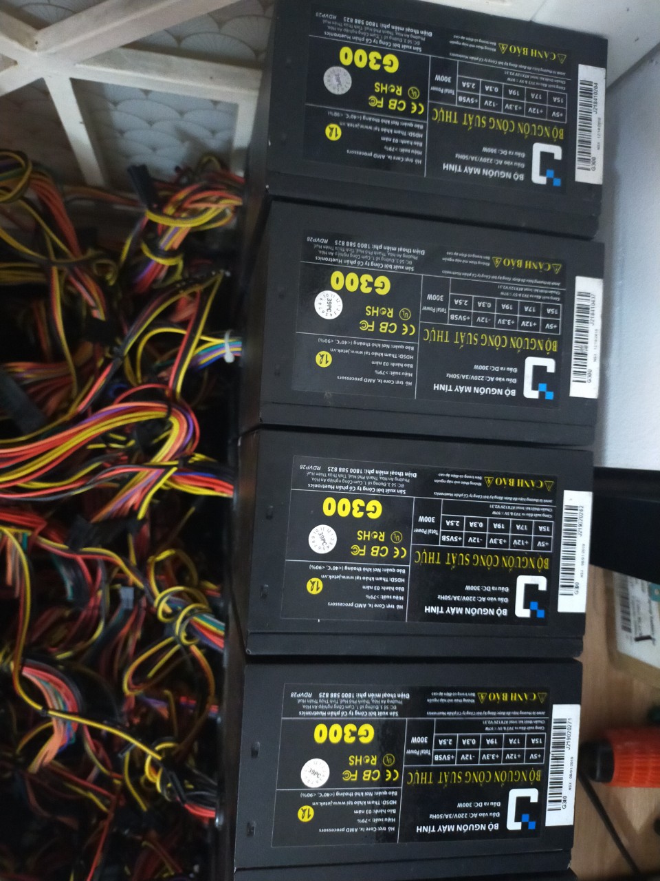 Nguồn máy tính CST hiệu Jetek G300W