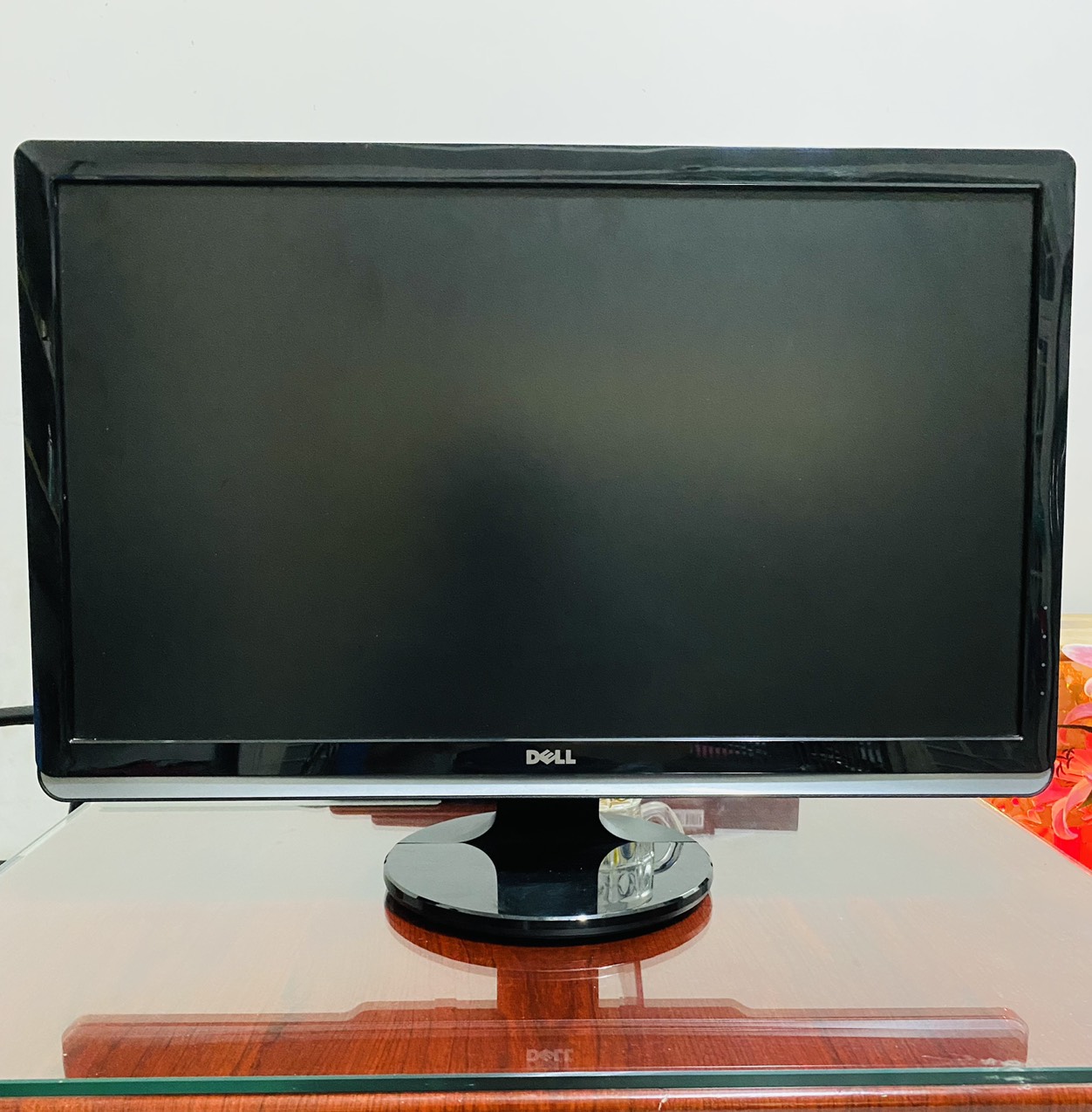 Màn hình LCD 24Inch Dell ST2420BL LED Full HD