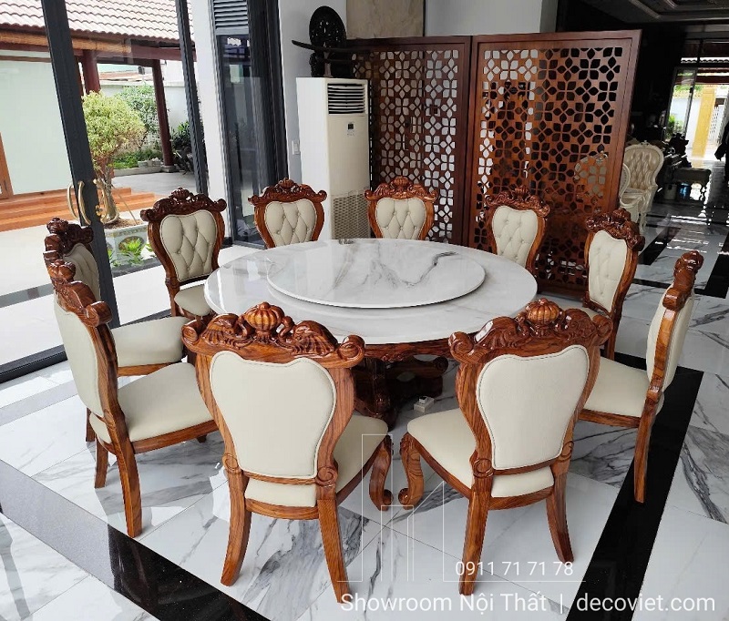 Bàn ăn gỗ mun quý hiếm kết hợp ghế da bò thật sang trọng