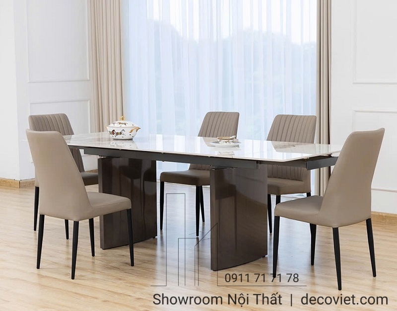 bàn ăn mặt đá