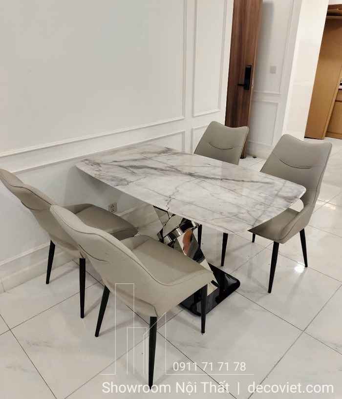 bàn ăn chân inox mặt đá 4 ghế