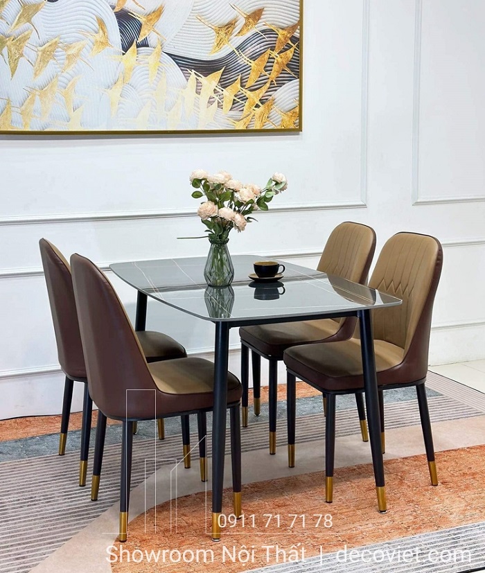 bàn ăn 4 ghế nhỏ gọn