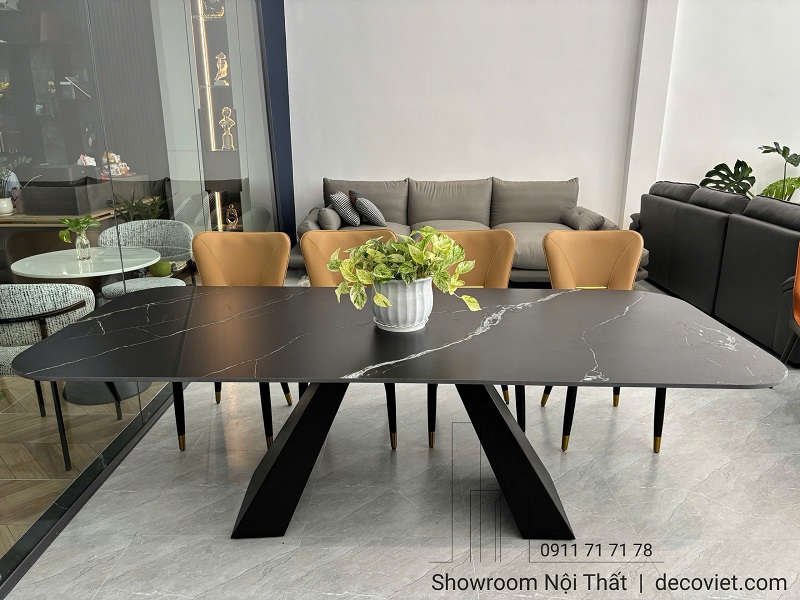 Thiết kế bàn ăn mặt đá sang trọng phù hợp phòng ăn lớn