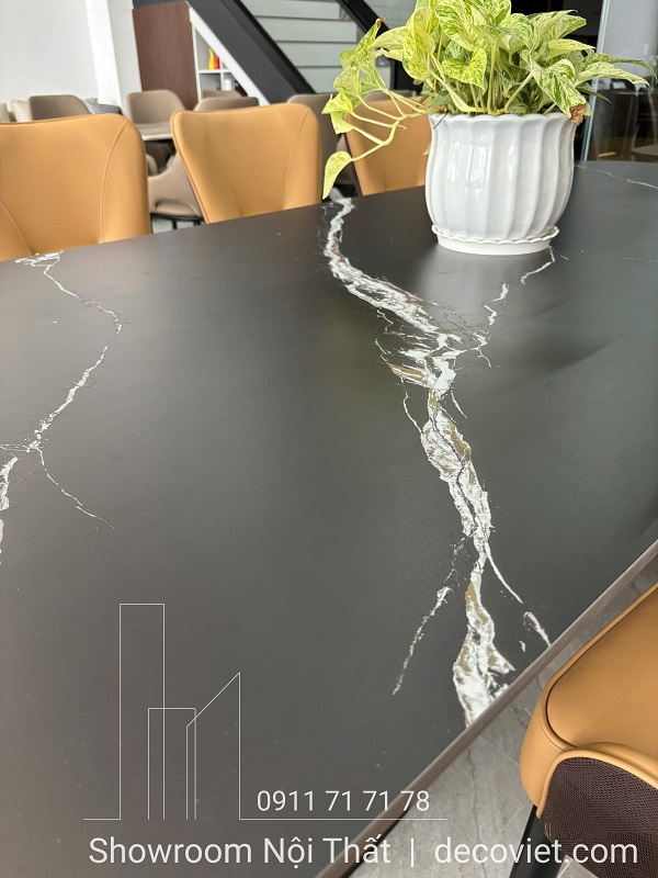 Mẫu bàn ăn 8 người phù hợp biệt thự và căn hộ sang trọng