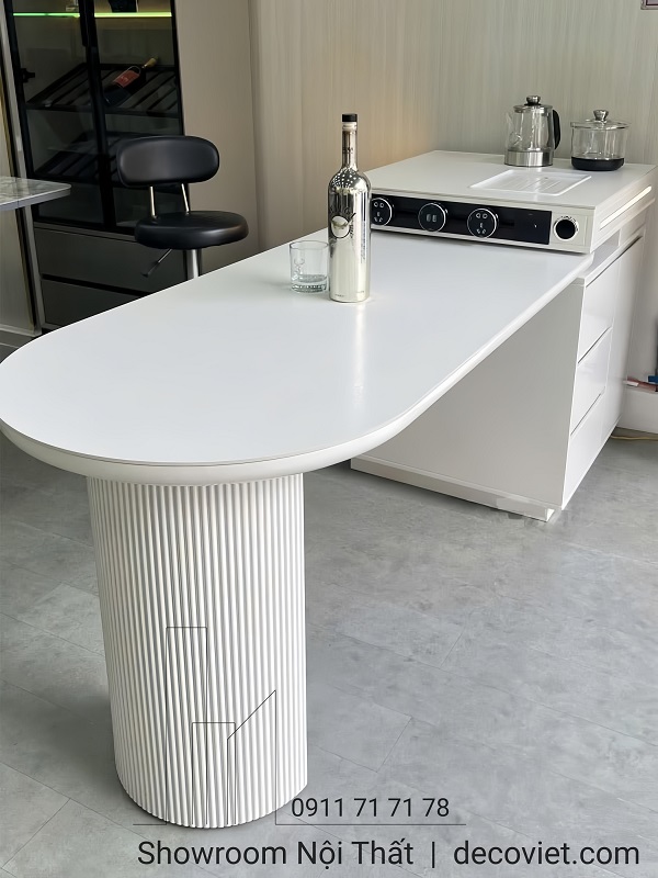 bàn đảo kết hợp bàn ăn thông minh