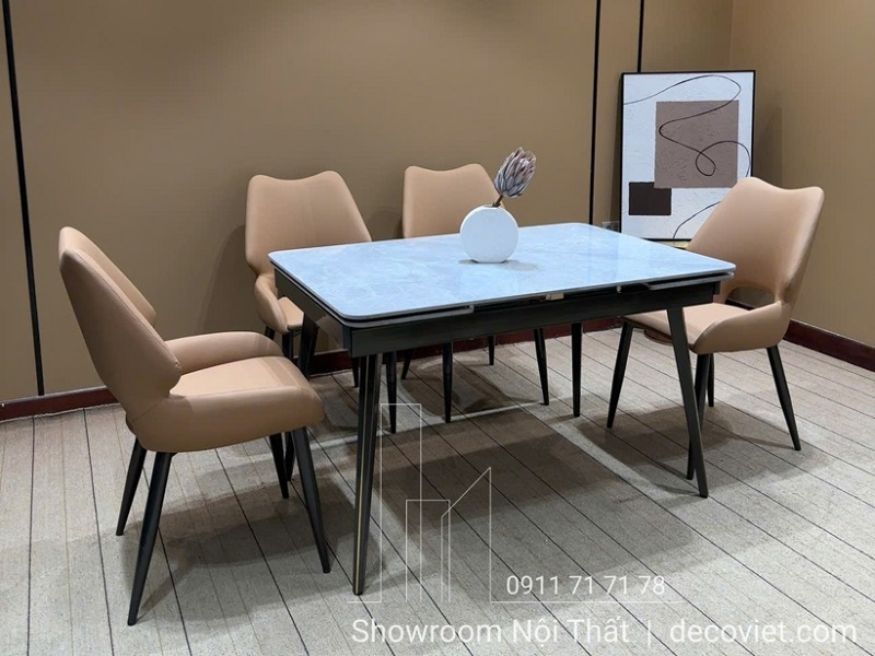 bàn ăn mặt đá 4 người kéo dài thông minh
