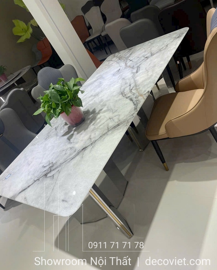 bàn ăn mặt đá tự nhiên