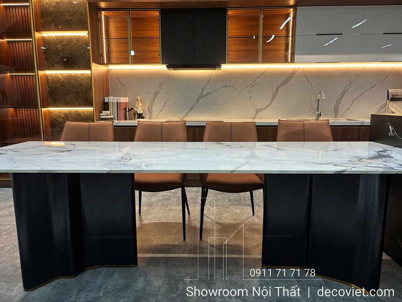 Bàn ăn mặt đá vân mây sang trọng kết hợp chân gỗ trụ đôi độc đáo – phù hợp phòng ăn lớn