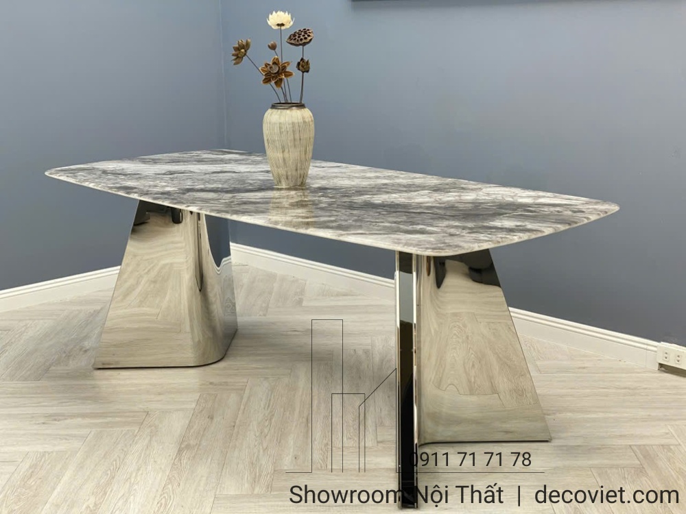 bàn ăn mặt đá cẩm thạch