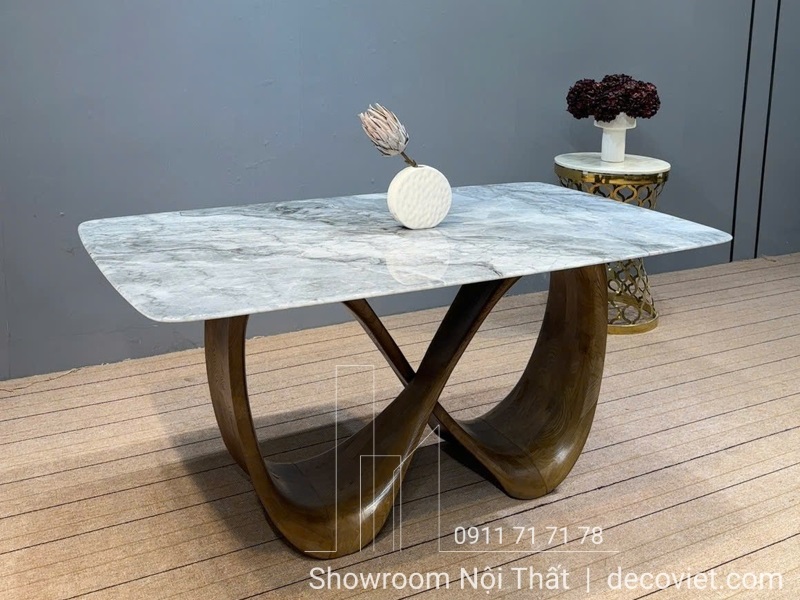 Mẫu bàn ăn 4 ghế thiết kế nhỏ gọn, phù hợp với phòng ăn gia đình hiện đại