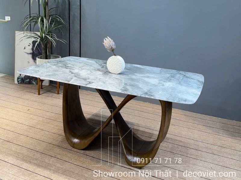 Bộ bàn ghế ăn 4 chỗ ngồi được yêu thích trong không gian bếp nhỏ