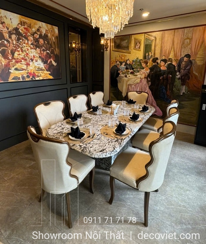 bàn ăn nhà hàng sang trọng