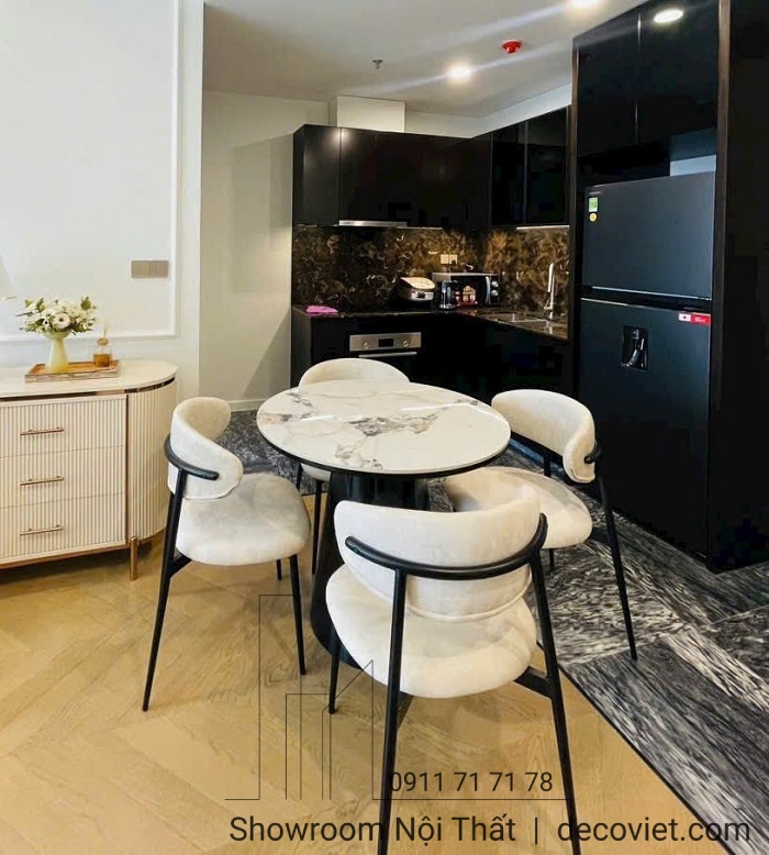 bộ bàn ăn 4 người mặt đá