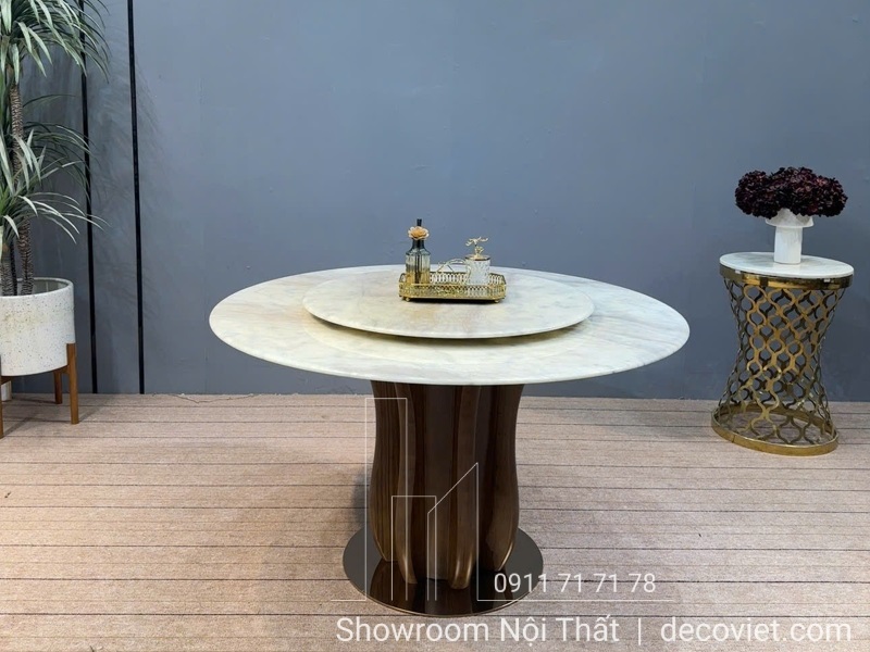 Bàn ăn tròn 4 ghế phong cách tân cổ điển sang trọng, thiết kế nổi bật trong phòng ăn