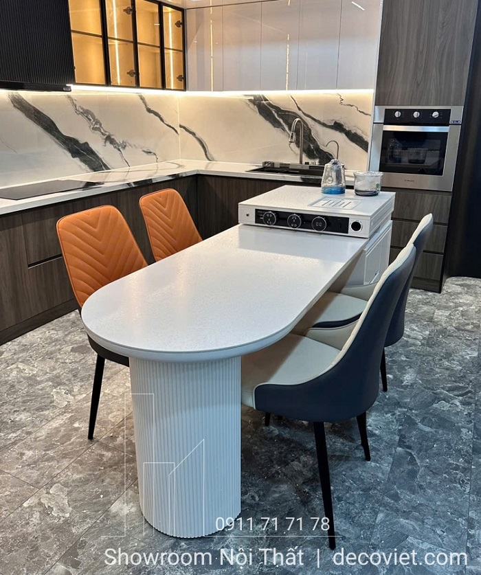 bàn đảo bếp kết hợp bàn ăn thông minh