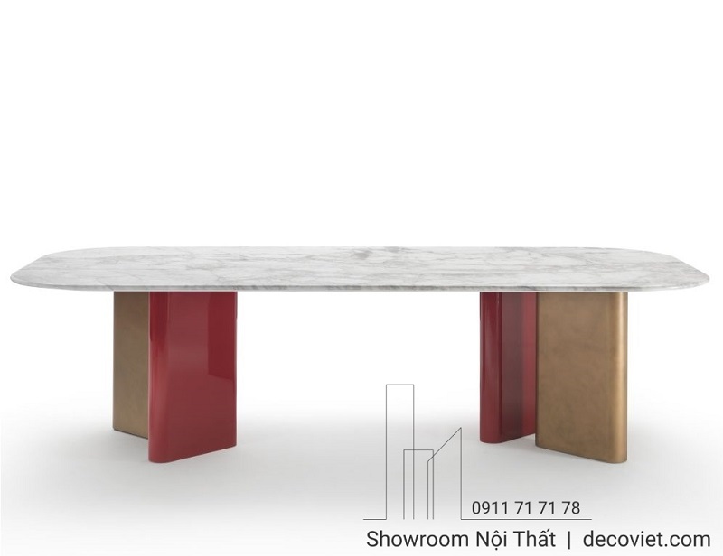 Bàn ăn oval đá vân mây kết hợp chân kim loại đỏ nổi bật