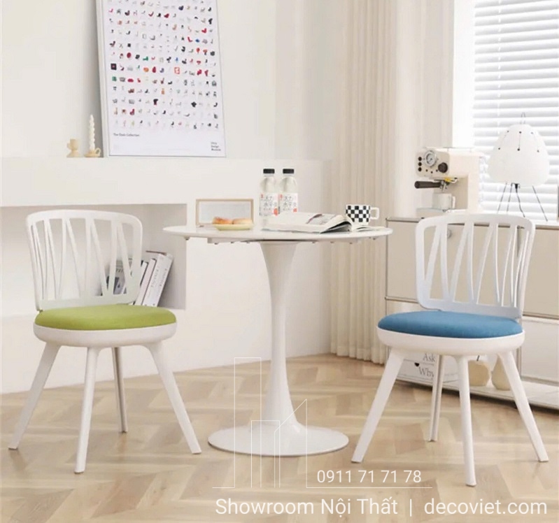 bàn ghế quán cafe